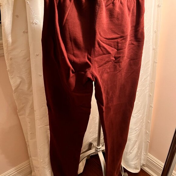 ROOTS Burgandy Sweatpants - Picture 4 of 4